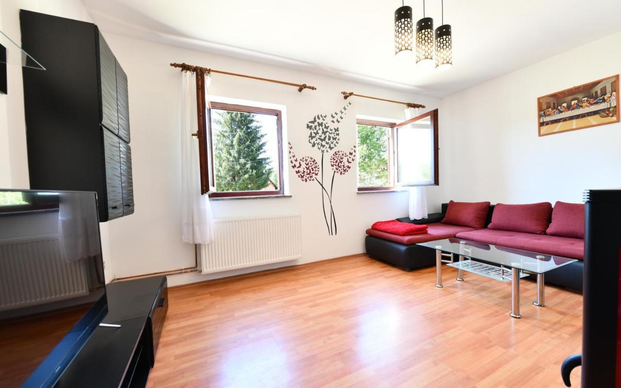Holiday Home Matan Saborsko Zewnętrze zdjęcie
