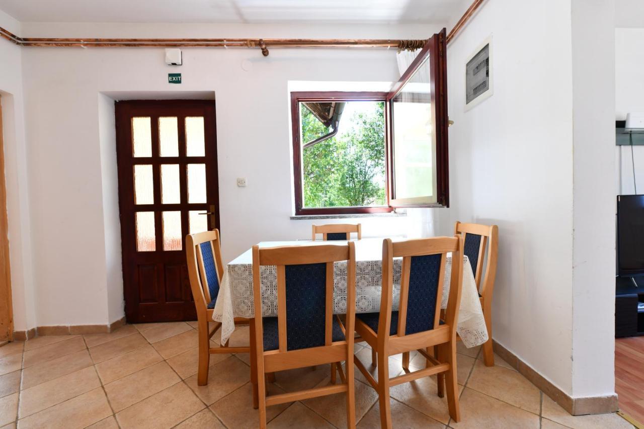 Holiday Home Matan Saborsko Zewnętrze zdjęcie