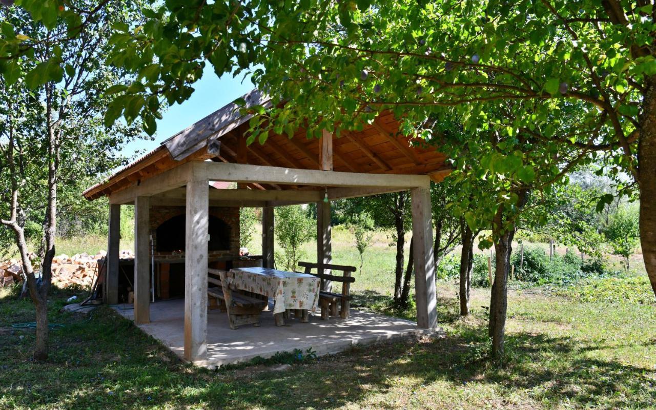 Holiday Home Matan Saborsko Zewnętrze zdjęcie